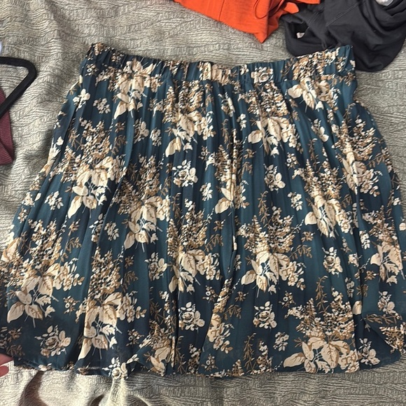Floral Blue Skirt - Picture 1 of 2